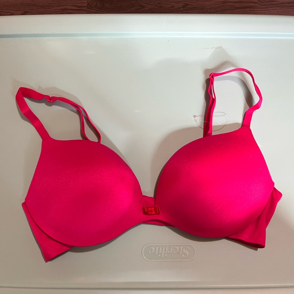 Victorias Secret 36C Women's Pink Bra